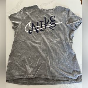 Kids gray Nike athletic cut tshirt size xl.